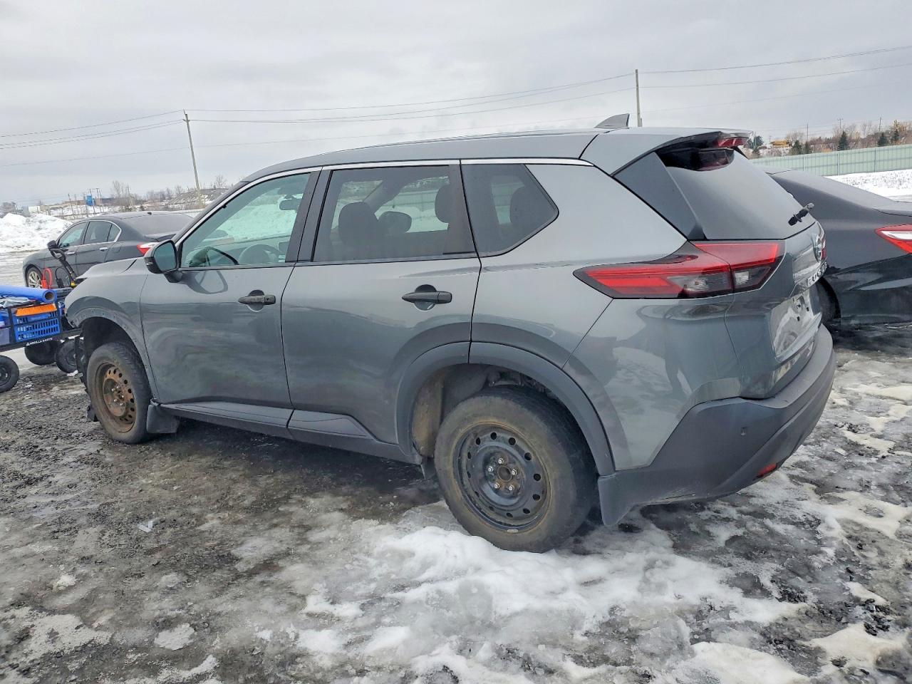 2021 NISSAN ROGUE S photo 2