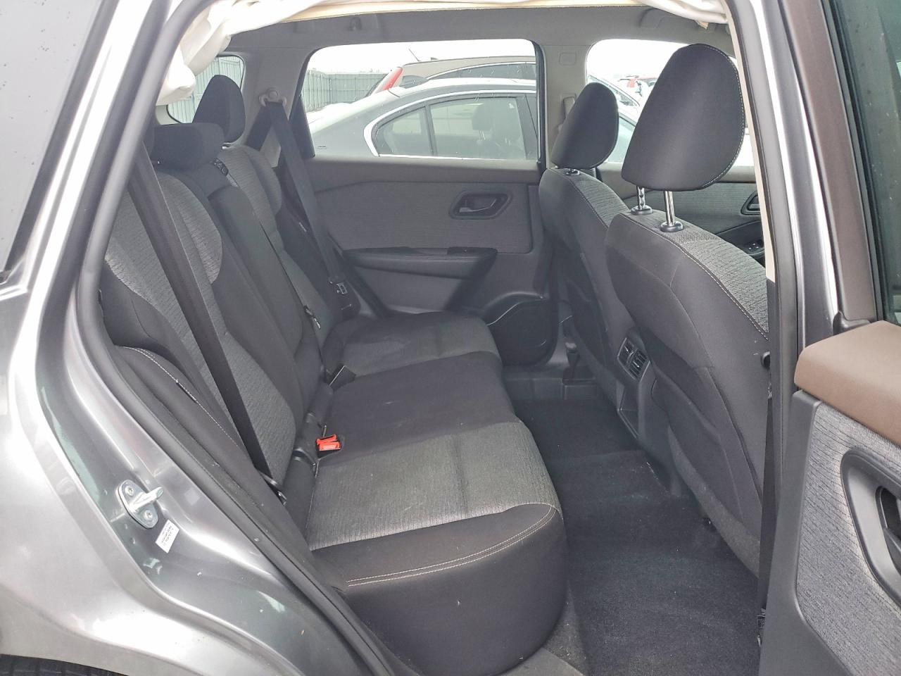 2021 NISSAN ROGUE S photo 11