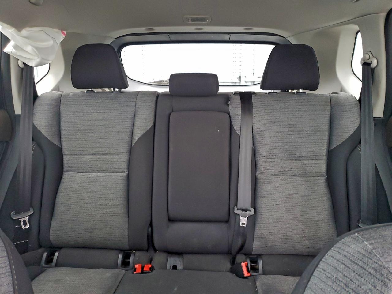 2021 NISSAN ROGUE S photo 10