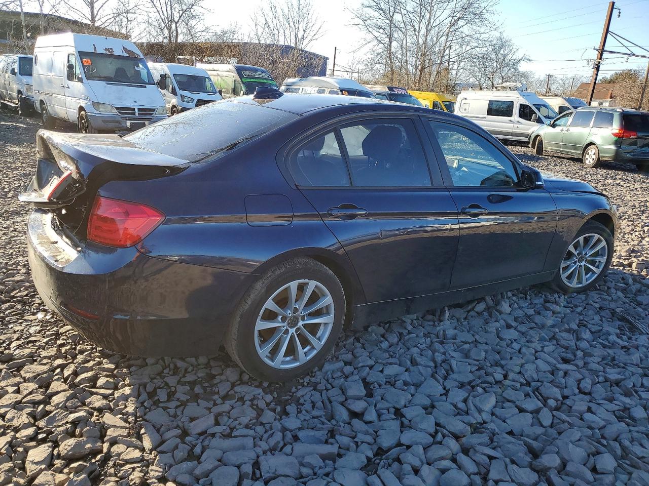 2014 BMW 320 I XDRIVE photo 3