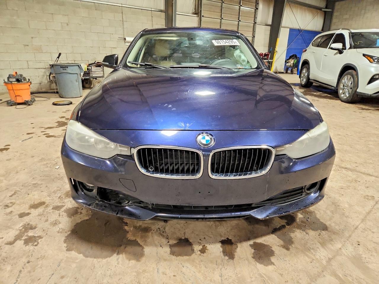 2014 BMW 320 I XDRIVE photo 5