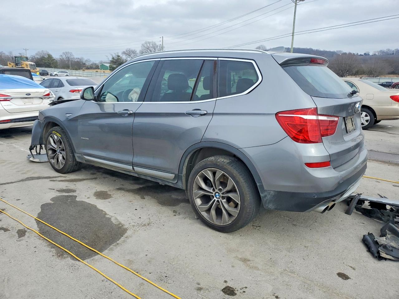 2015 BMW X3 XDRIVE28I photo 2