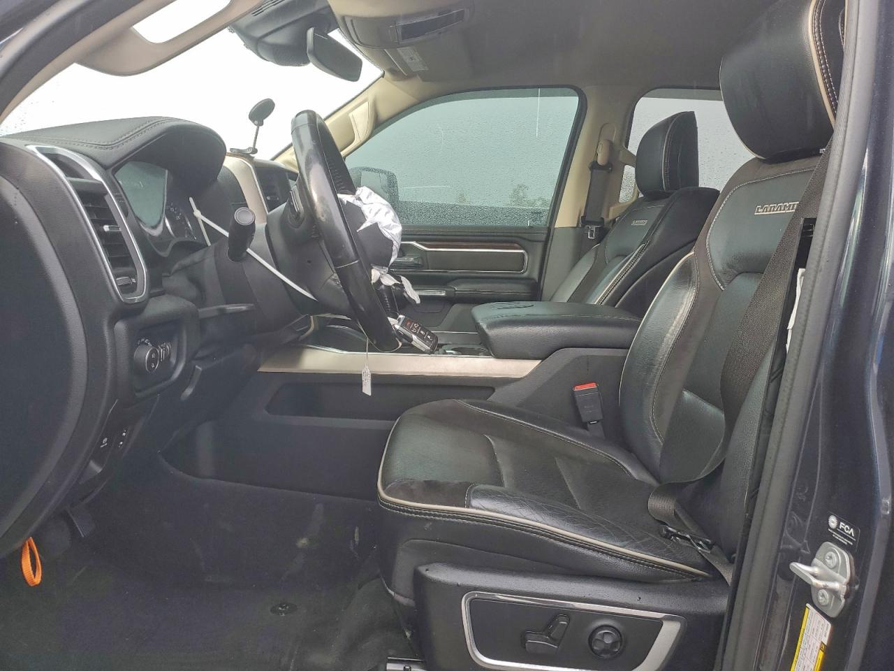 2021 RAM 1500 LARAMIE photo 19