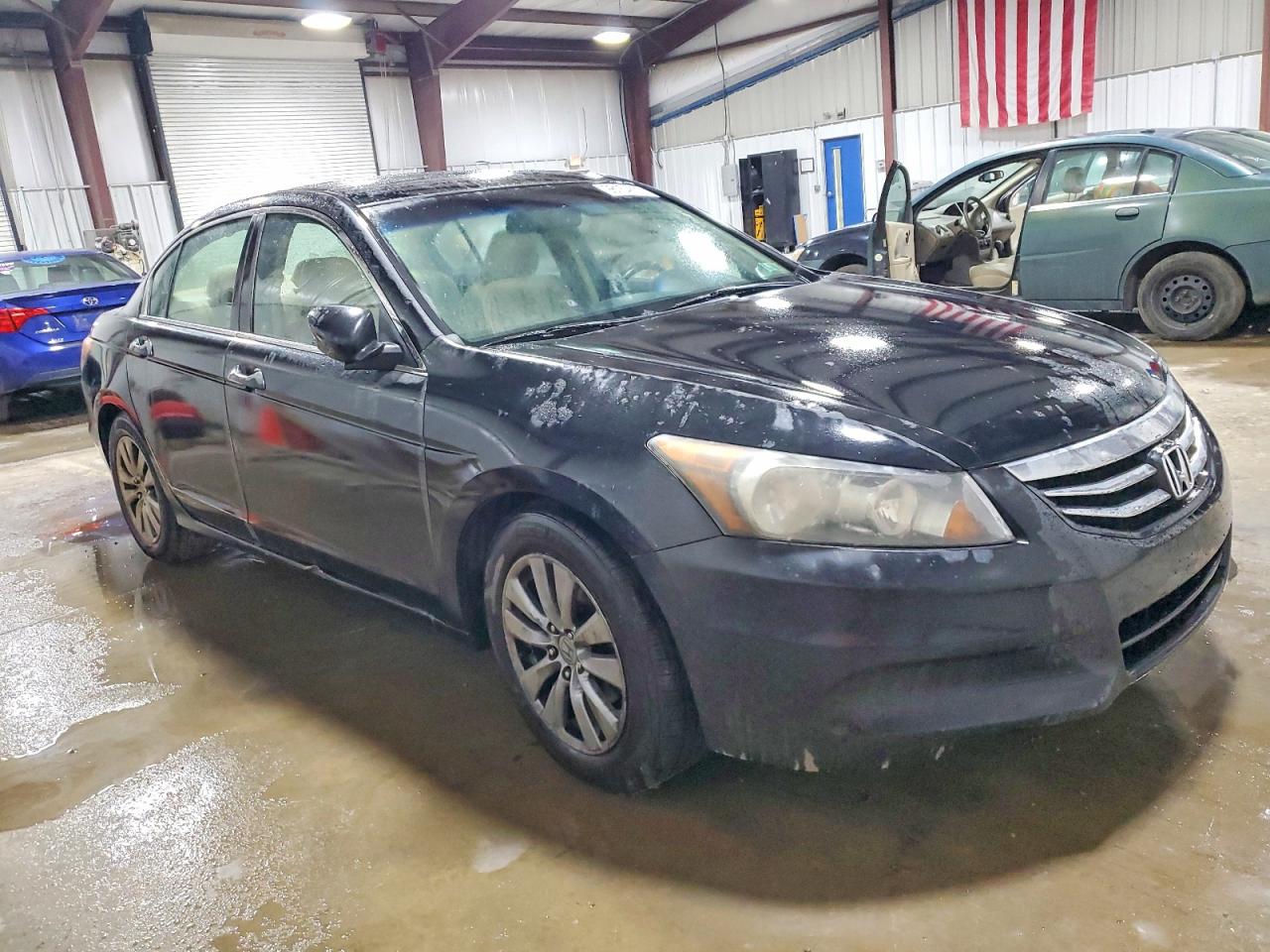 2011 HONDA ACCORD EXL photo 4