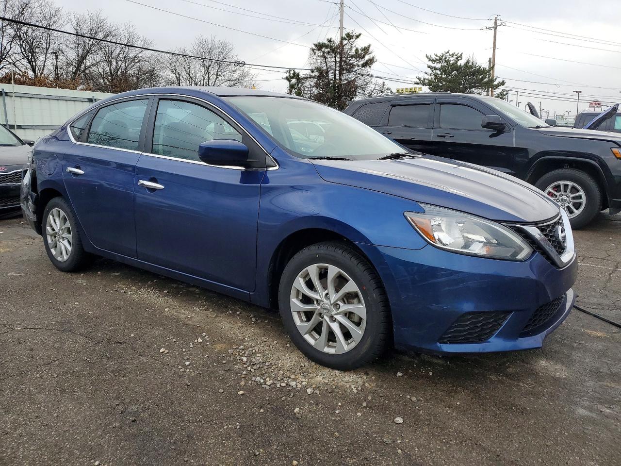 2018 NISSAN SENTRA S photo 4