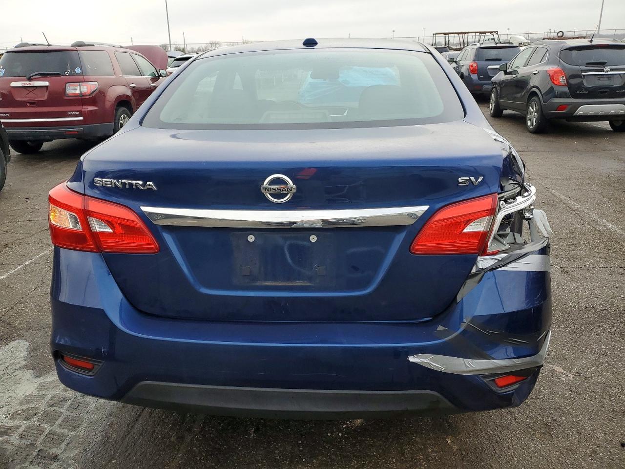 2018 NISSAN SENTRA S photo 6
