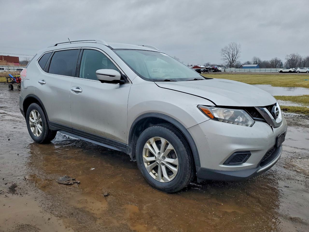 2016 NISSAN ROGUE S photo 4