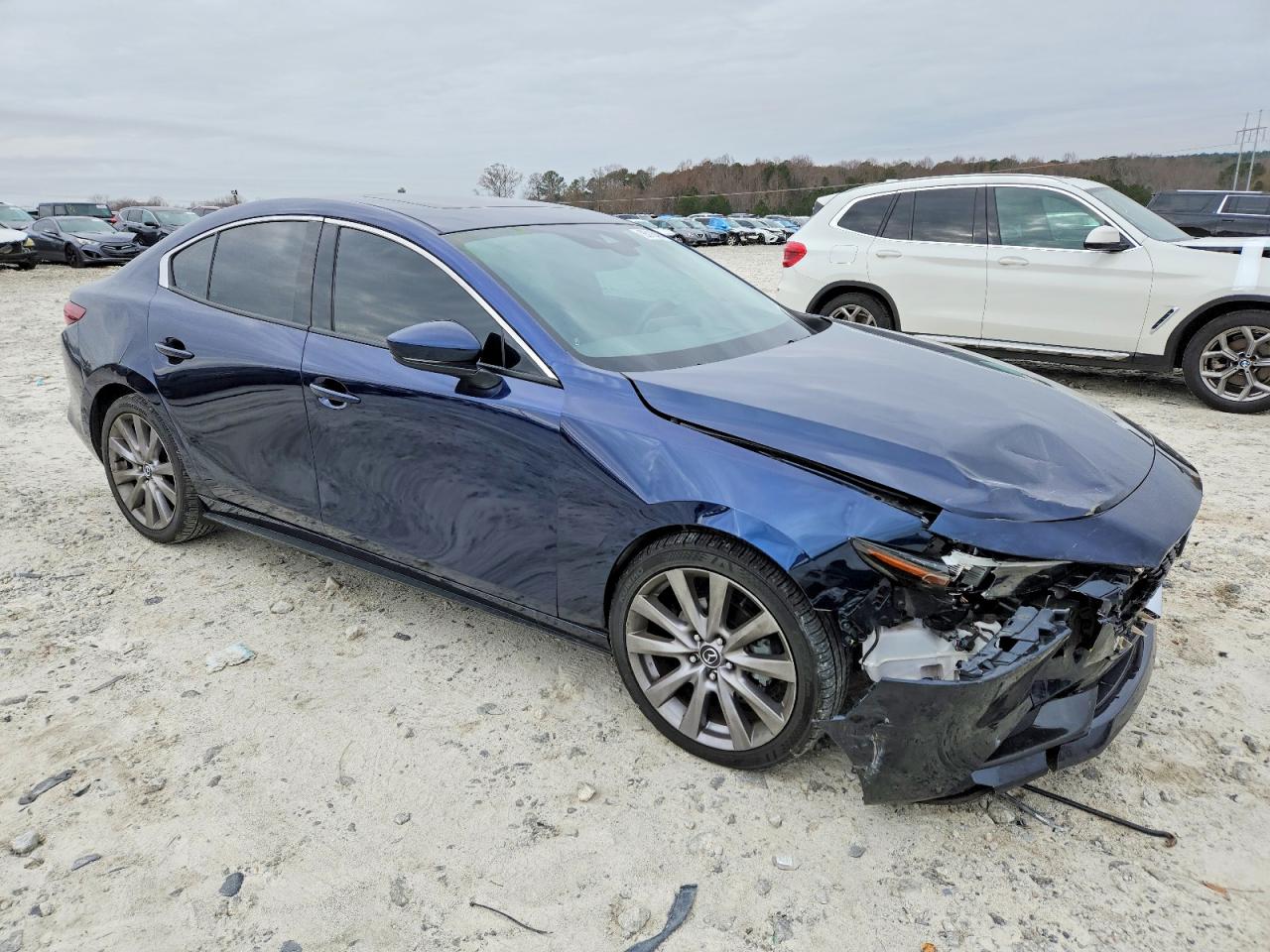 2019 MAZDA 3 PREMIUM photo 4