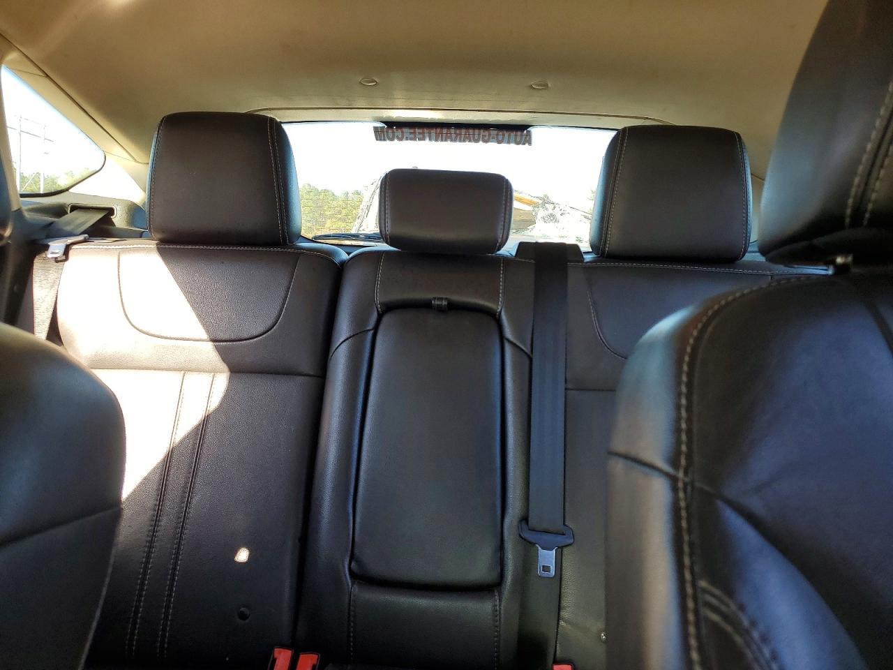 2014 FORD FOCUS SE photo 19