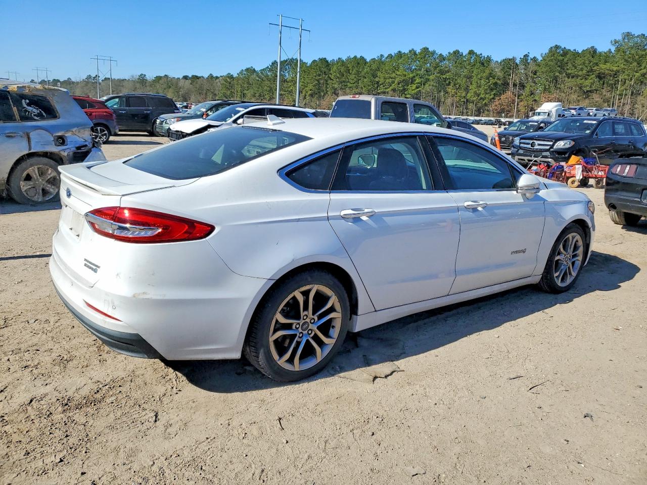 2019 FORD FUSION TITANIUM photo 3