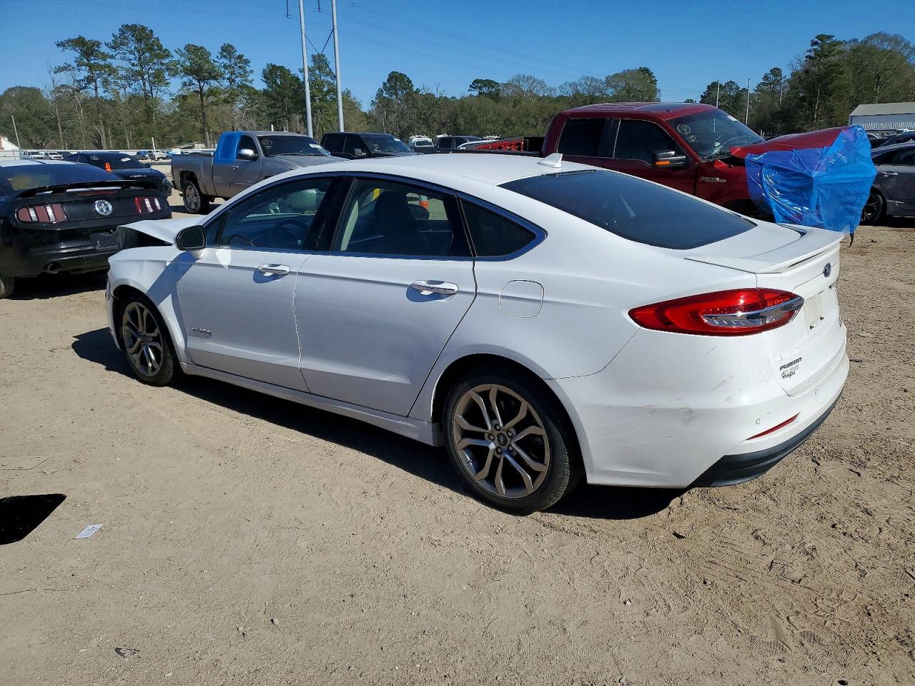 2019 FORD FUSION TITANIUM photo 2