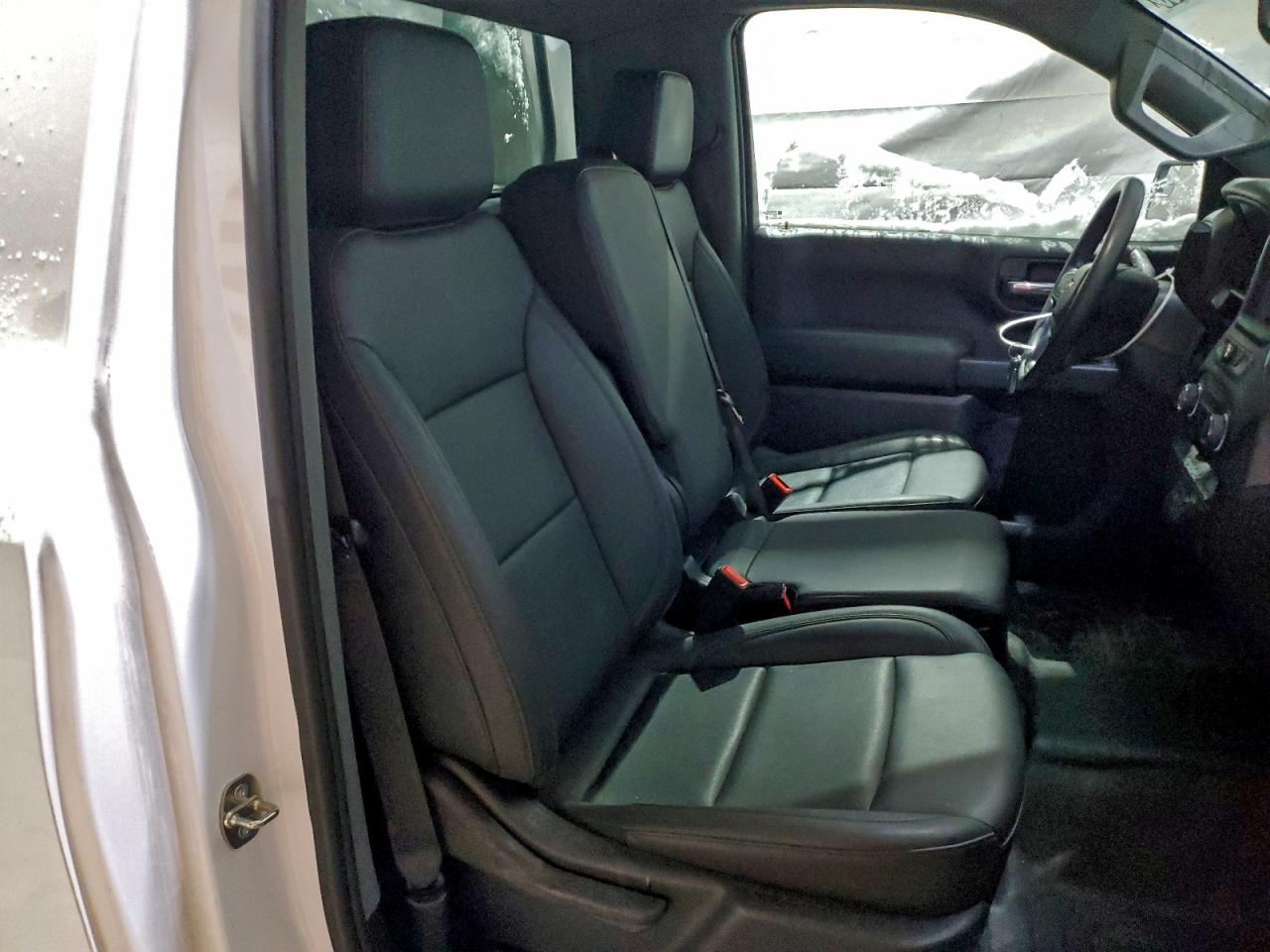 2023 CHEVROLET SILVERADO C1500 photo 10