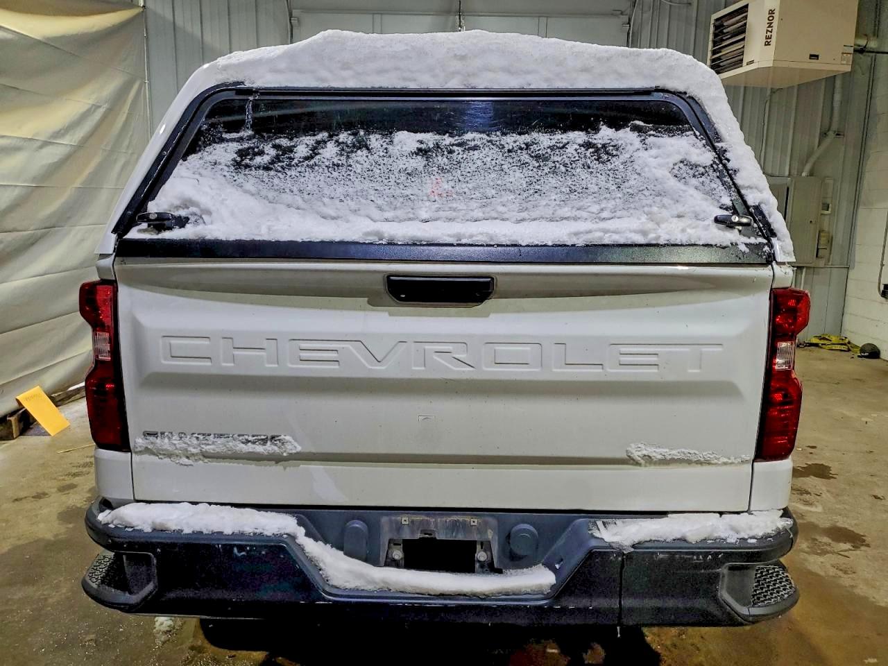 2023 CHEVROLET SILVERADO C1500 photo 6