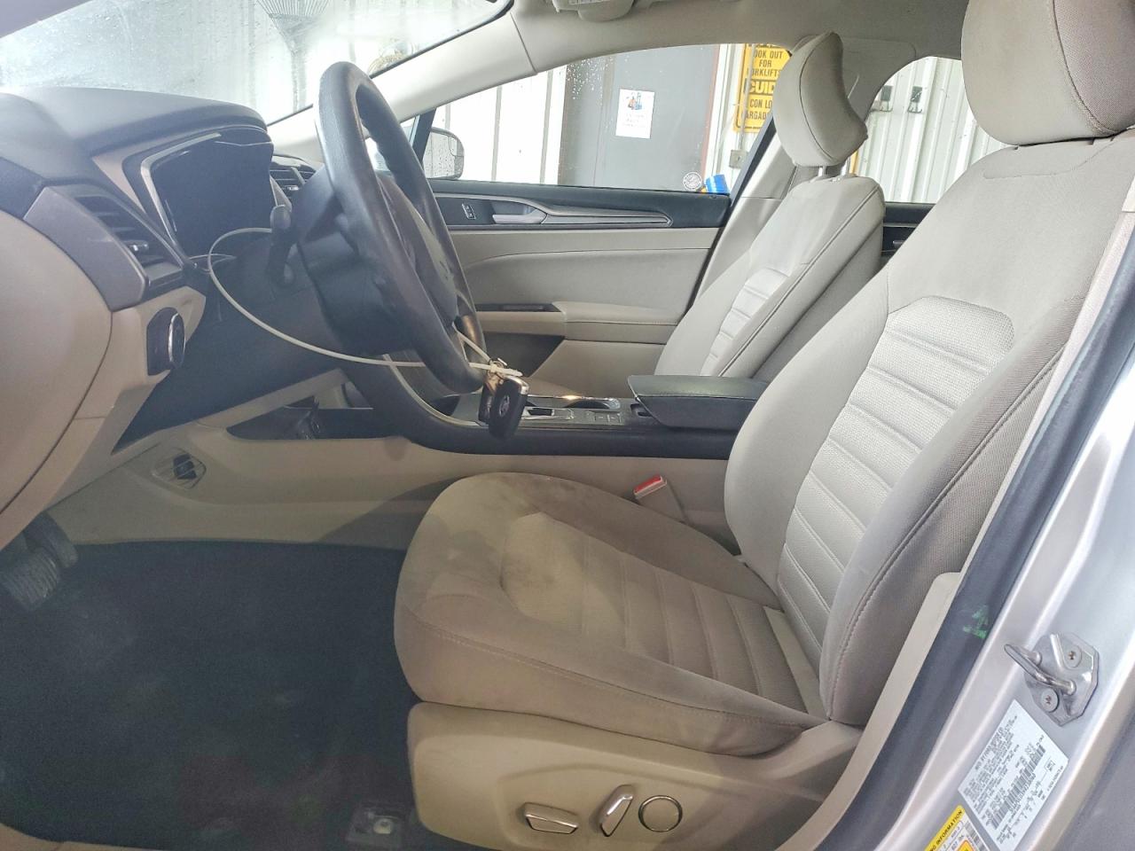 2017 FORD FUSION SE HYBRID photo 7