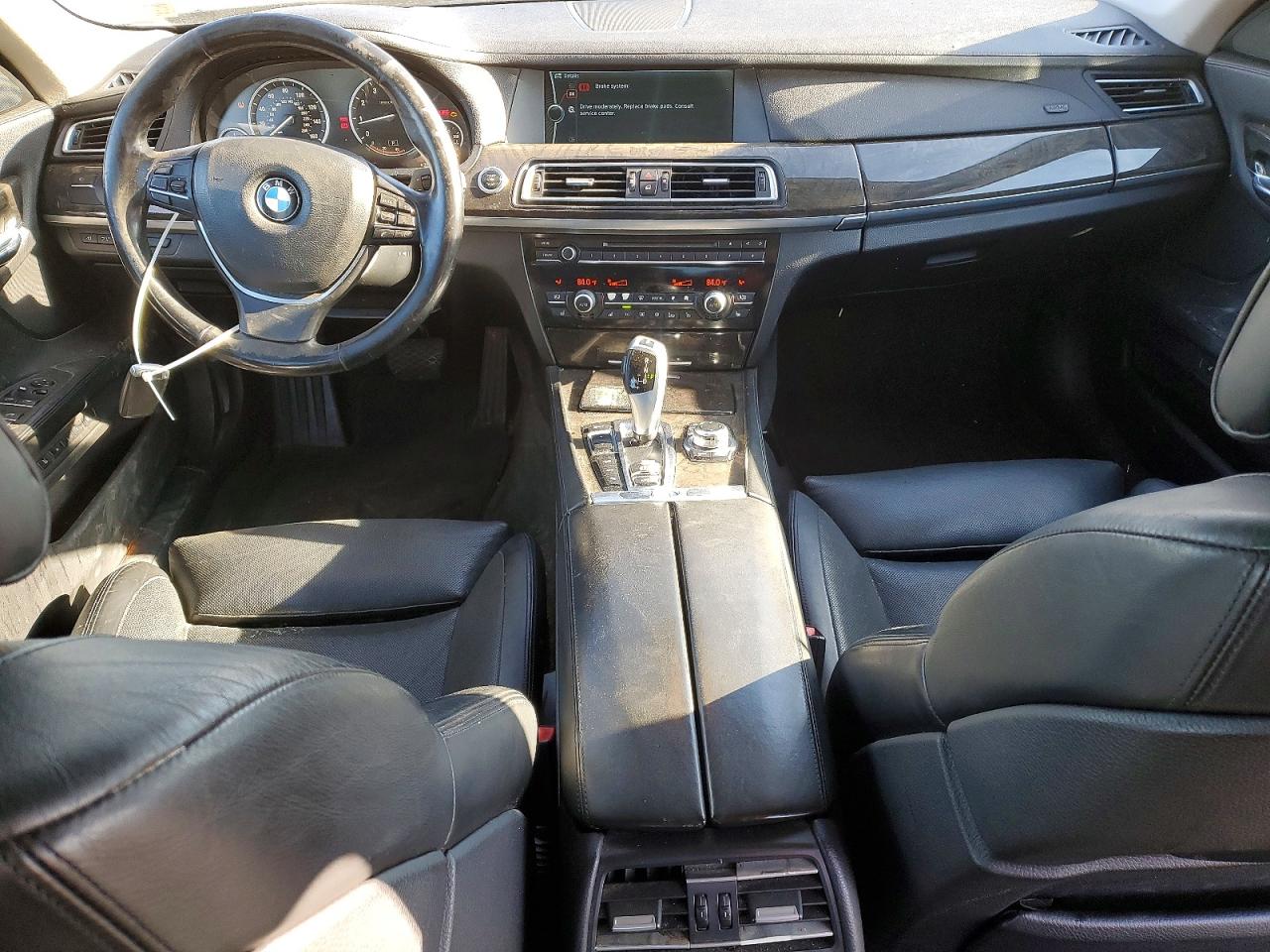 2012 BMW 750 XI photo 15