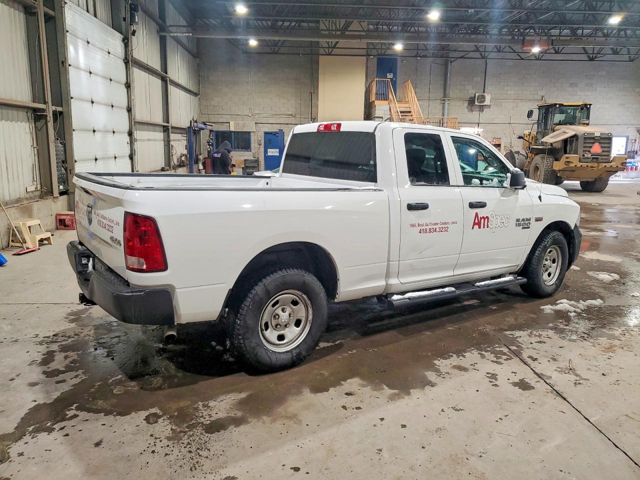 2021 RAM 1500 CLASSIC TRADESMAN photo 3