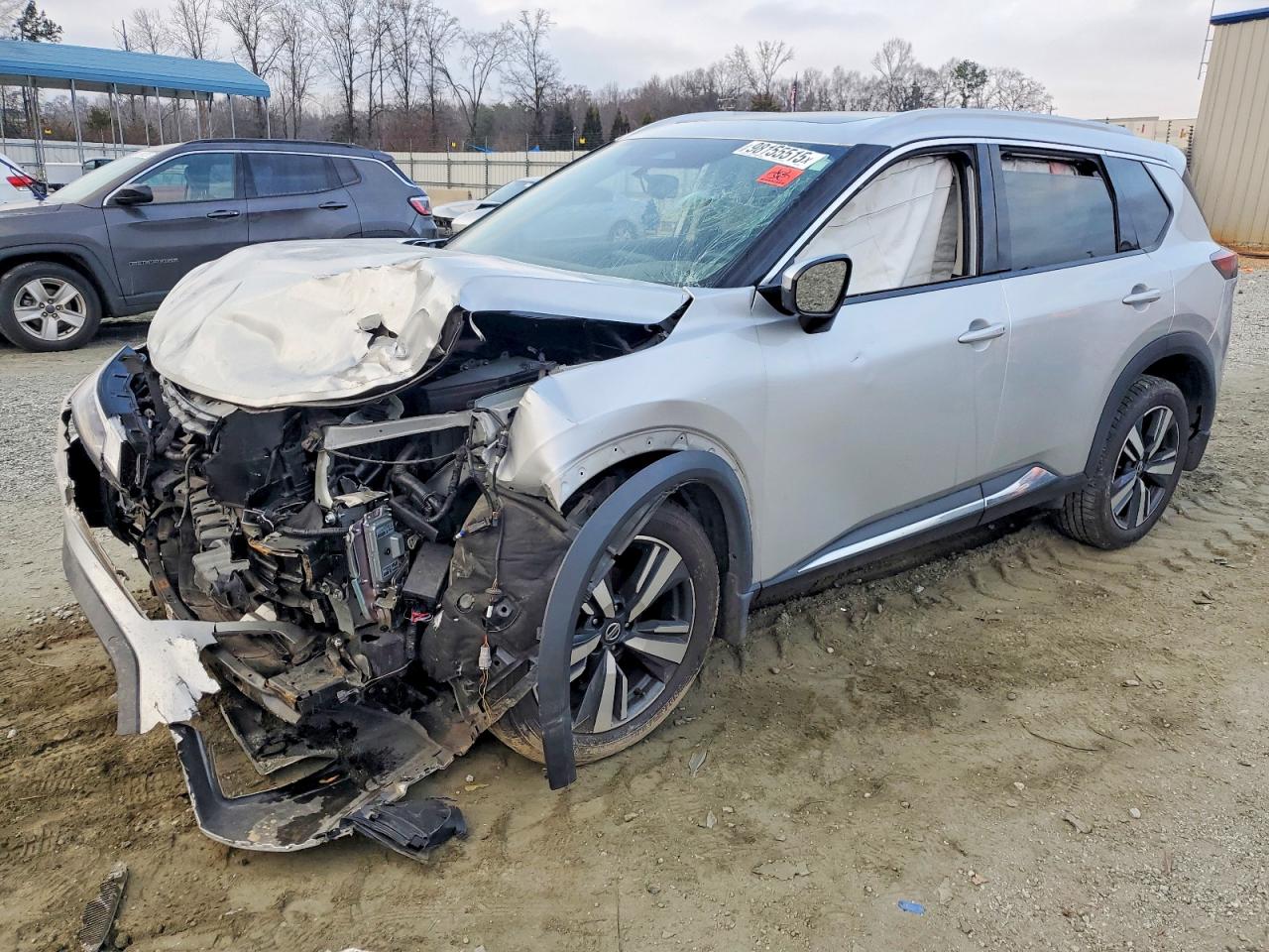 2021 NISSAN ROGUE