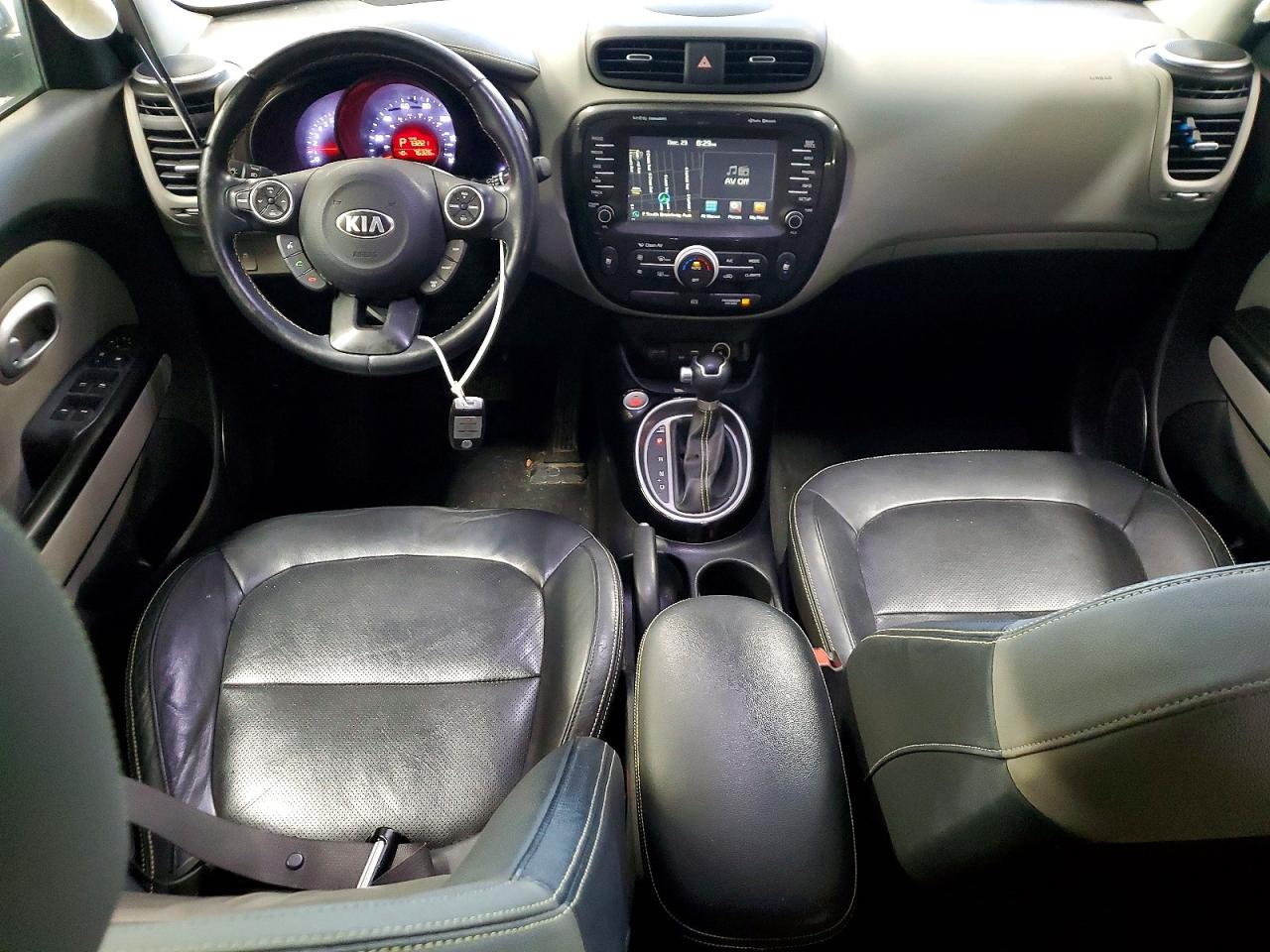 2016 KIA SOUL + photo 8