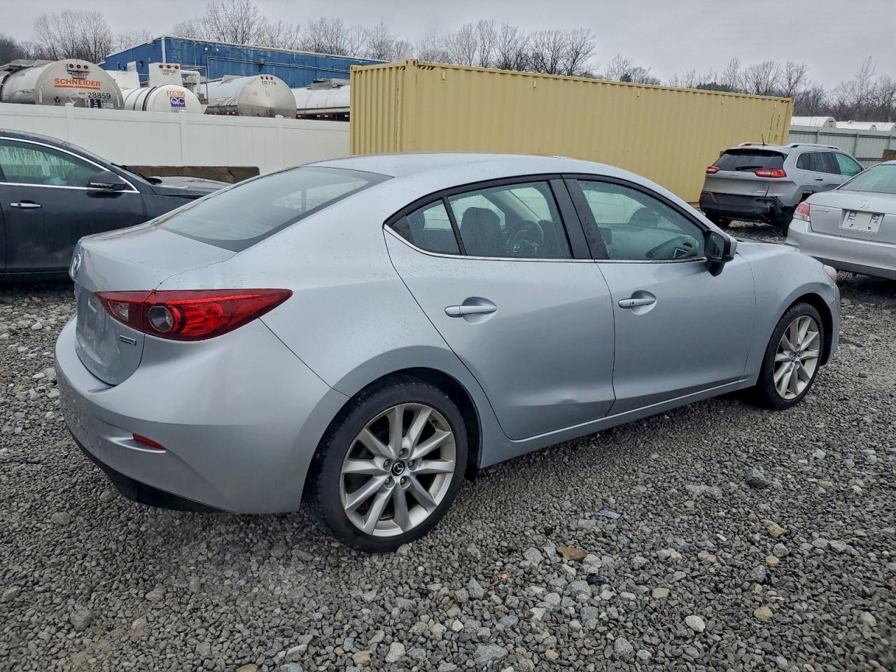 2017 MAZDA 3 TOURING photo 3
