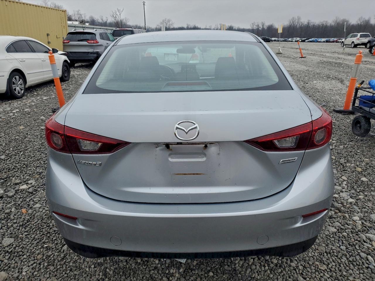 2017 MAZDA 3 TOURING photo 6