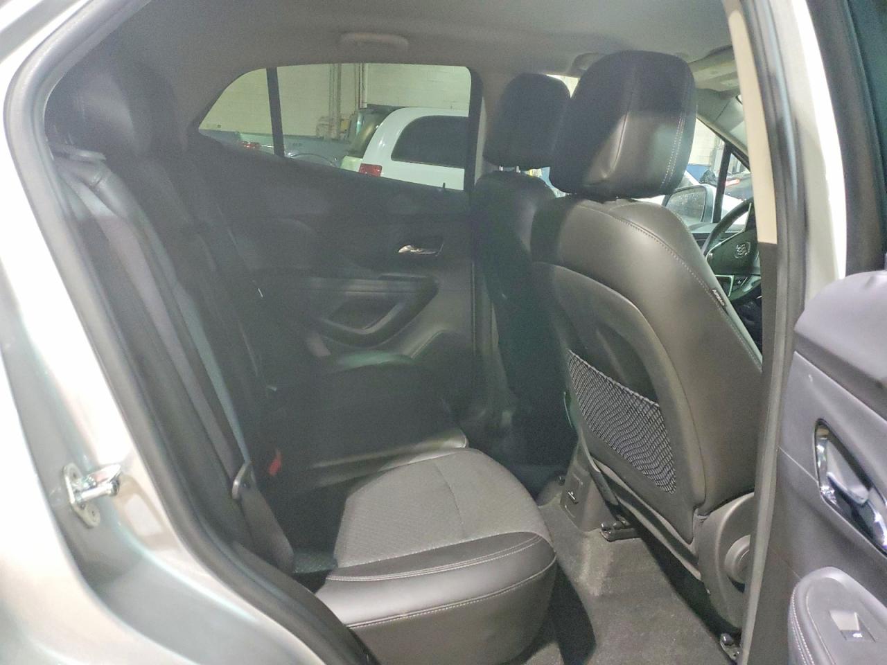 2018 BUICK ENCORE PREFERRED II photo 11