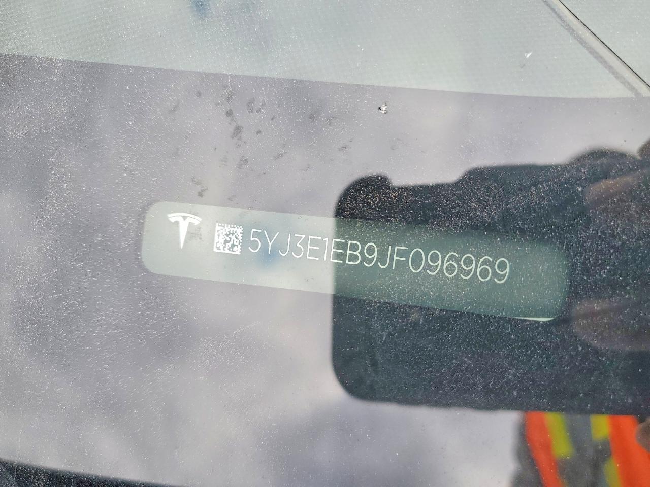 2018 TESLA MODEL 3 photo 13