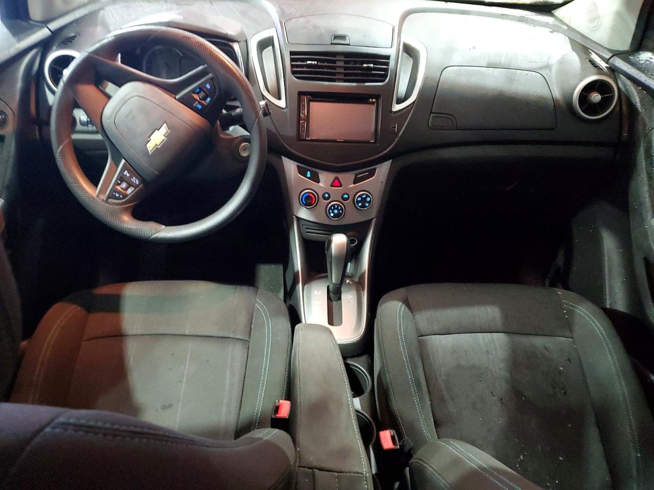 2015 CHEVROLET TRAX 1LT photo 8