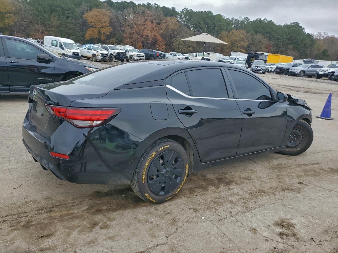 2022 NISSAN SENTRA S photo 7