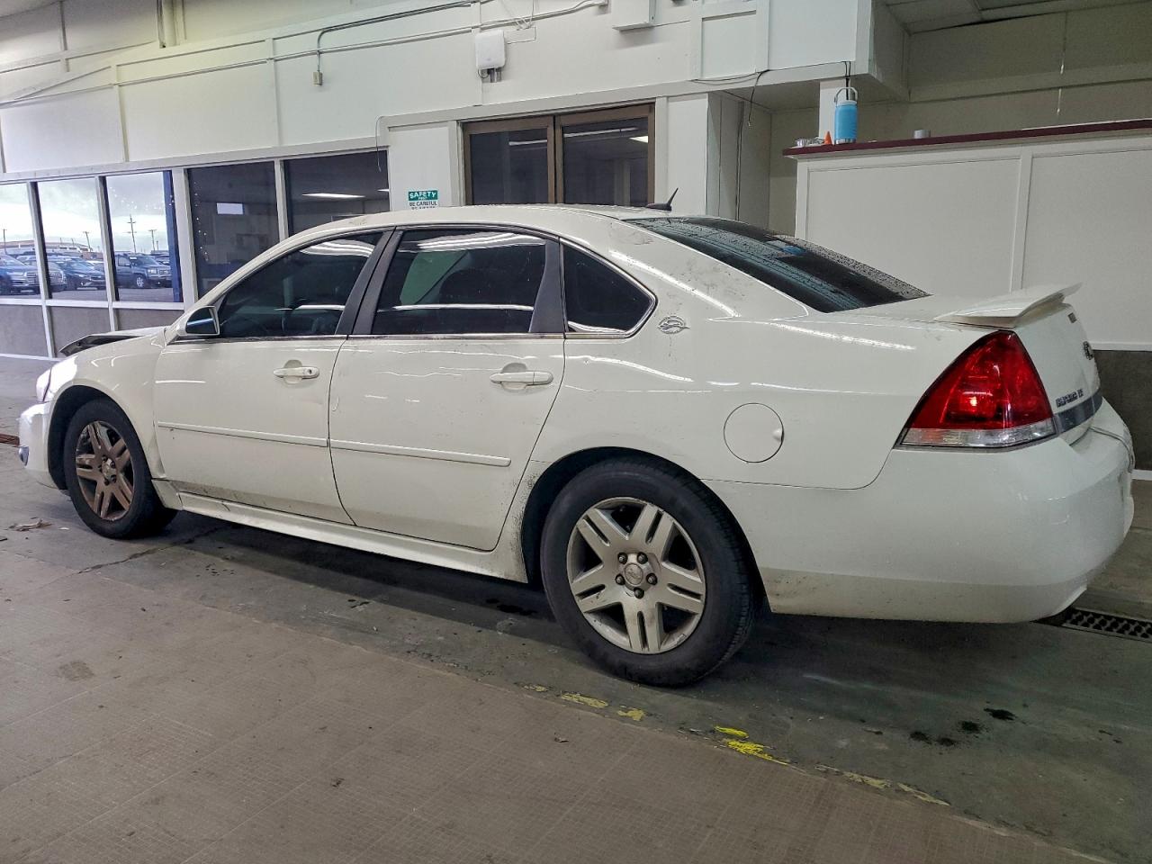 2009 CHEVROLET IMPALA 2LT photo 2