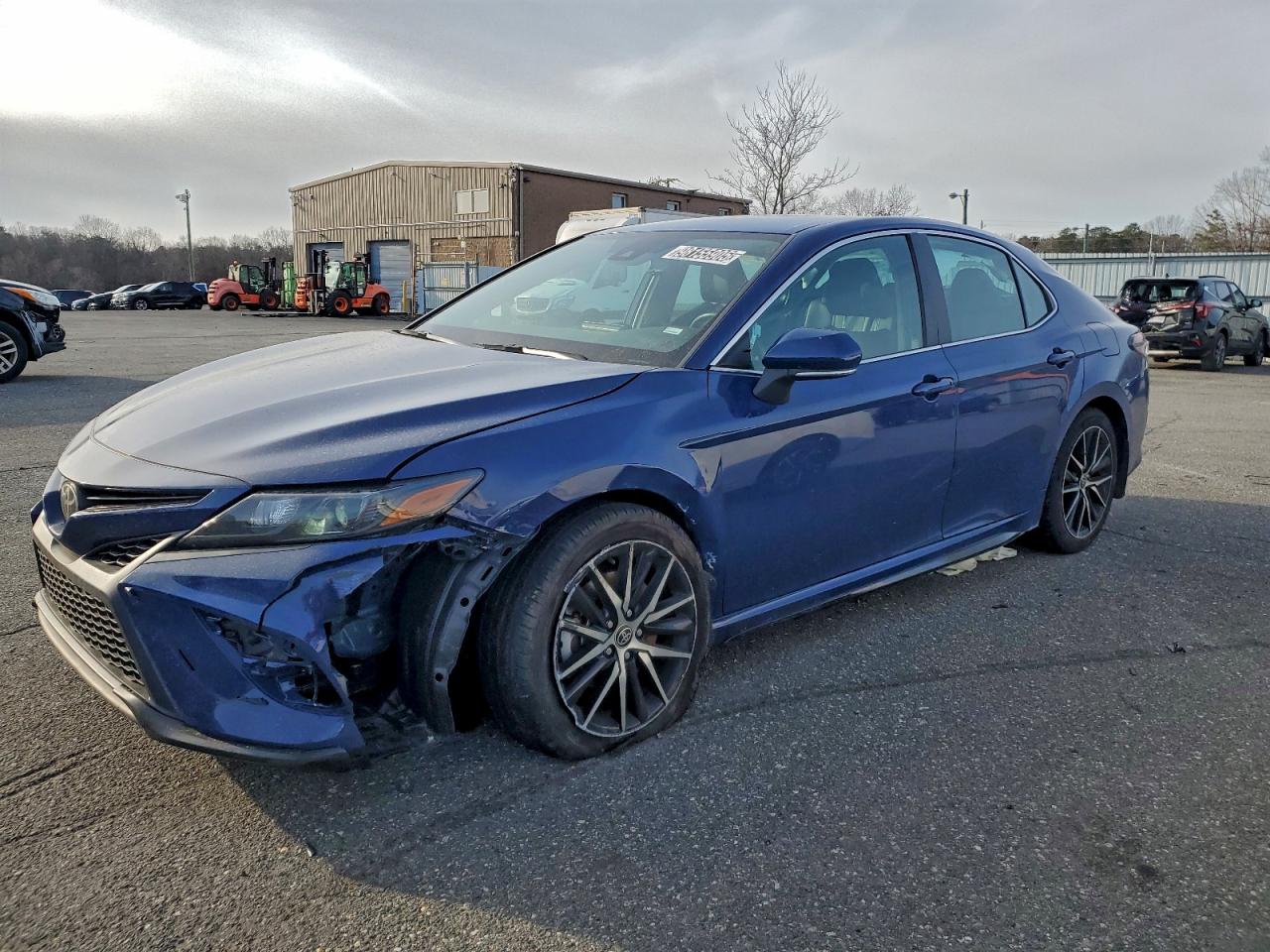 2024 TOYOTA CAMRY
