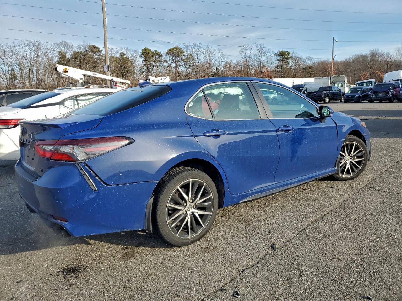 2024 TOYOTA CAMRY SE NIGHT SHADE photo 3