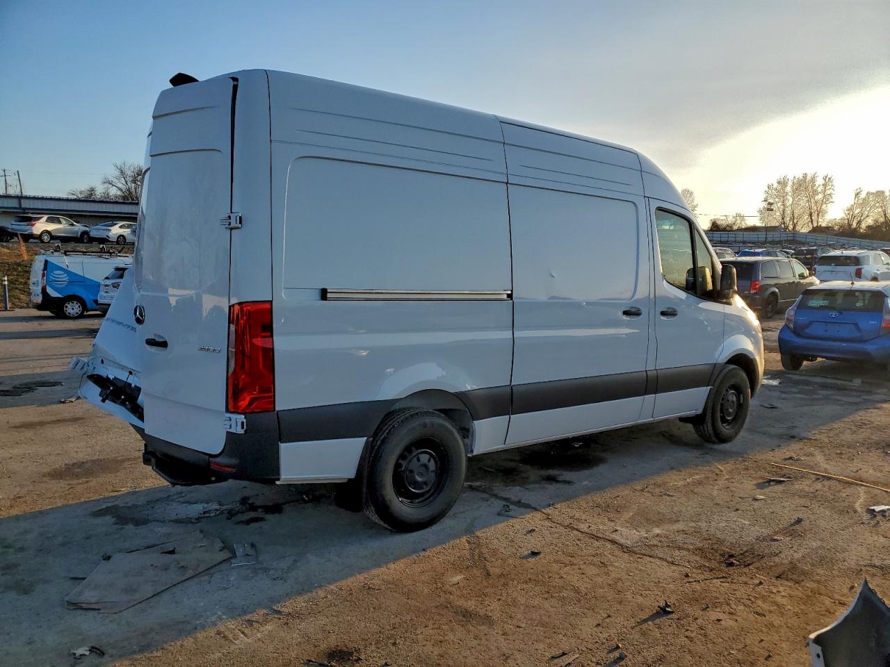 2025 MERCEDES-BENZ SPRINTER 2500 photo 3