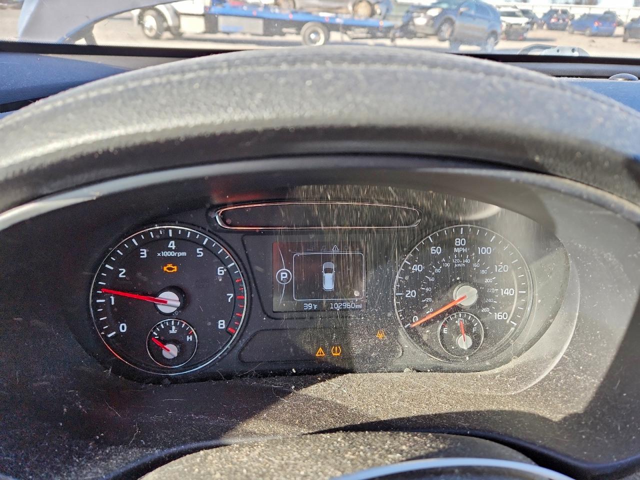 2017 KIA SORENTO LX photo 9