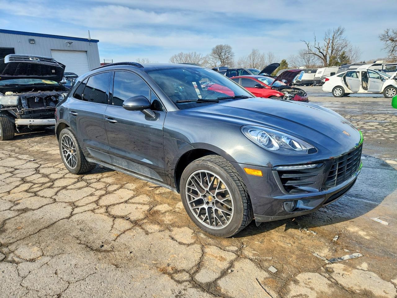 2017 PORSCHE MACAN photo 4