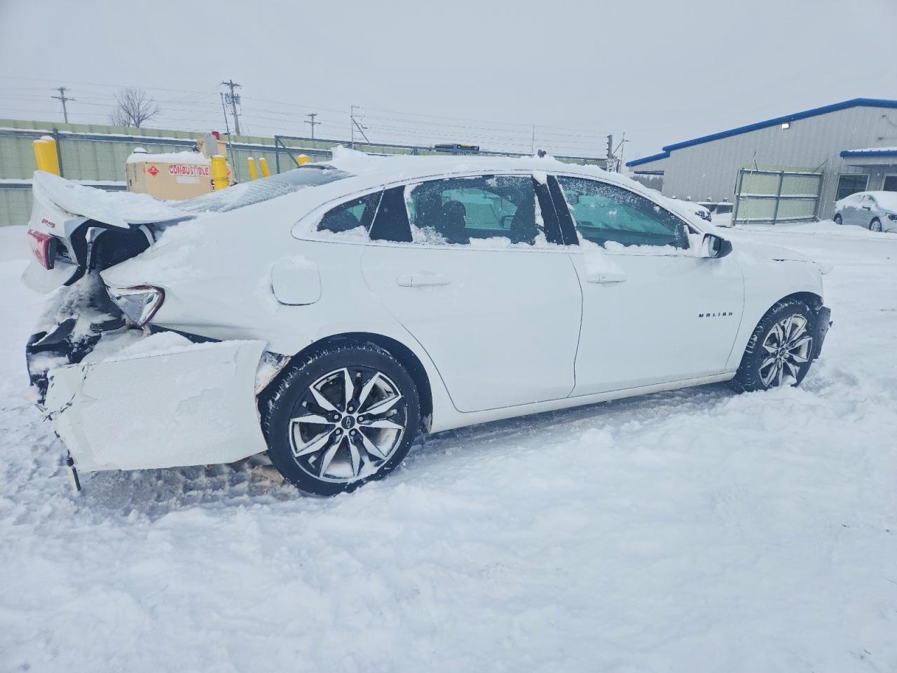2021 CHEVROLET MALIBU RS photo 3
