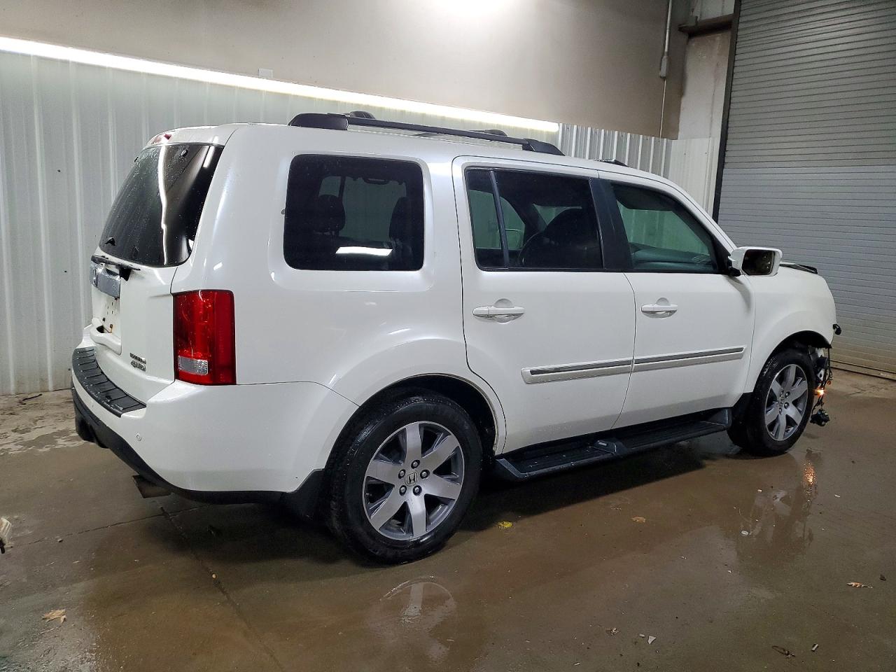 2015 HONDA PILOT TOURING photo 3