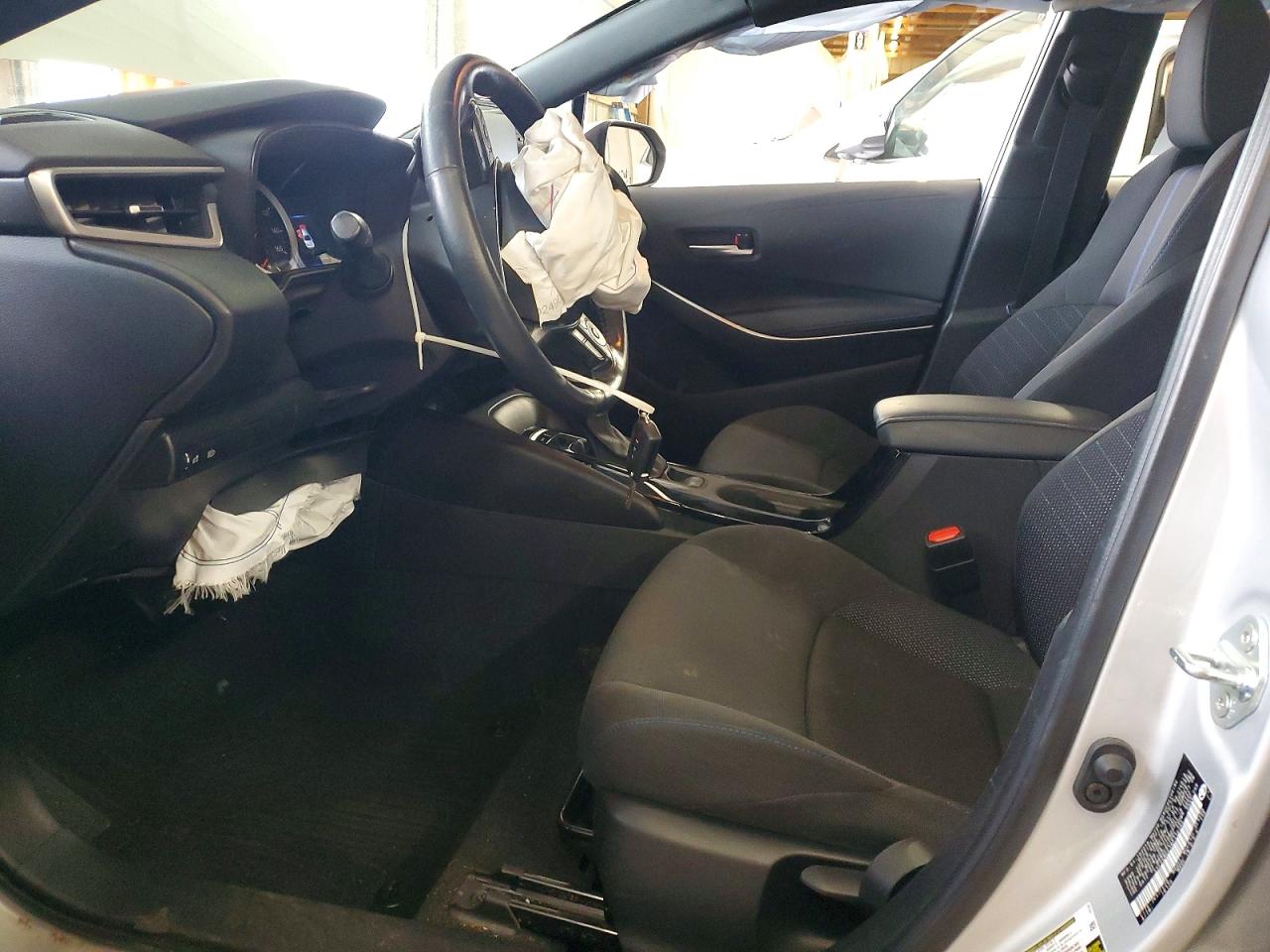 2022 TOYOTA COROLLA SE photo 7