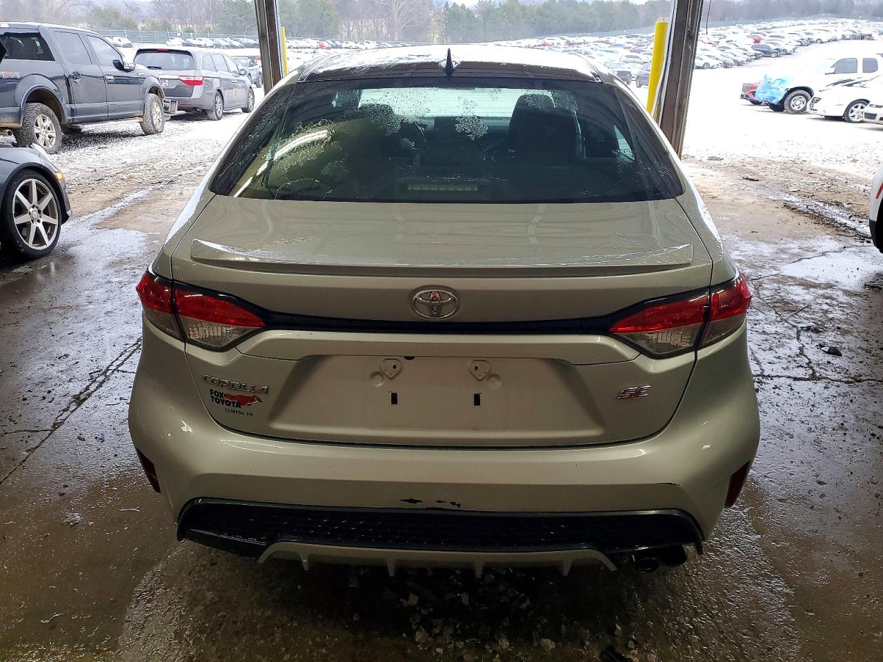 2022 TOYOTA COROLLA SE photo 6