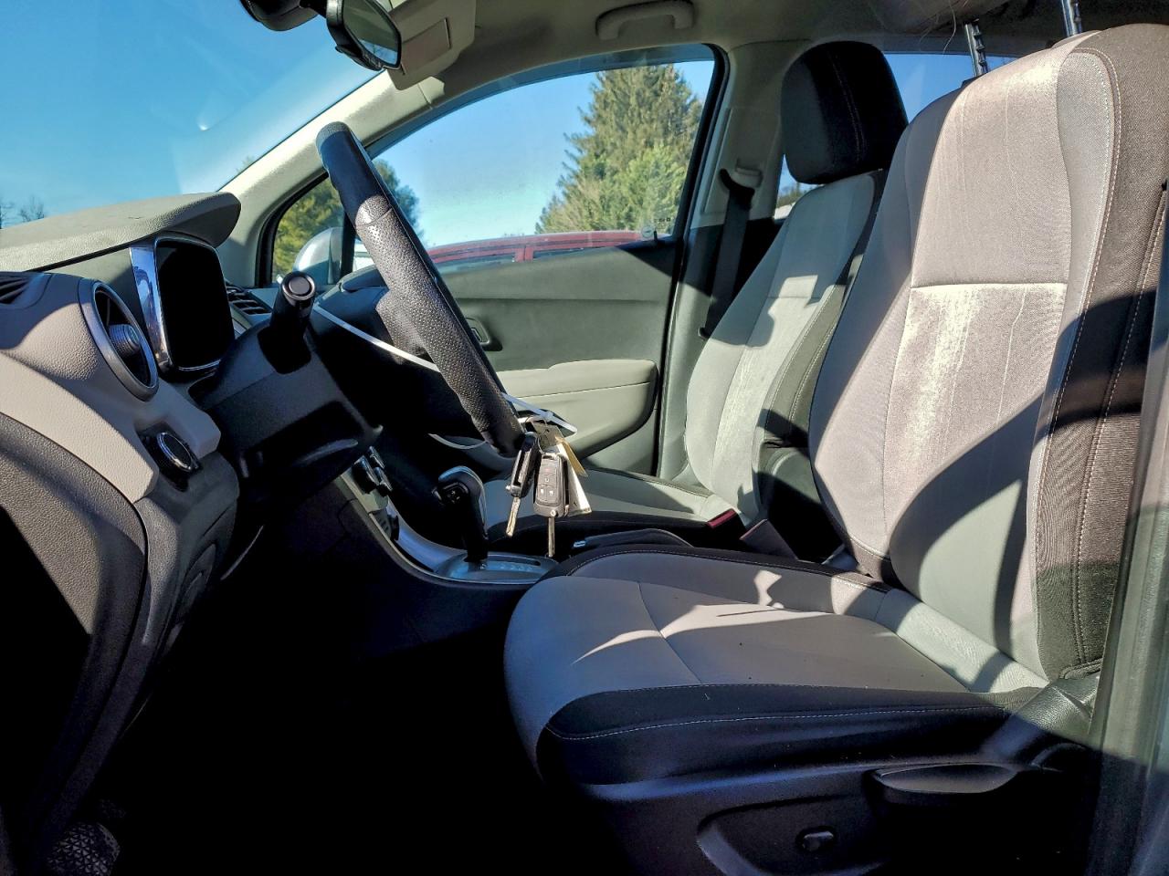 2015 CHEVROLET TRAX 1LT photo 7