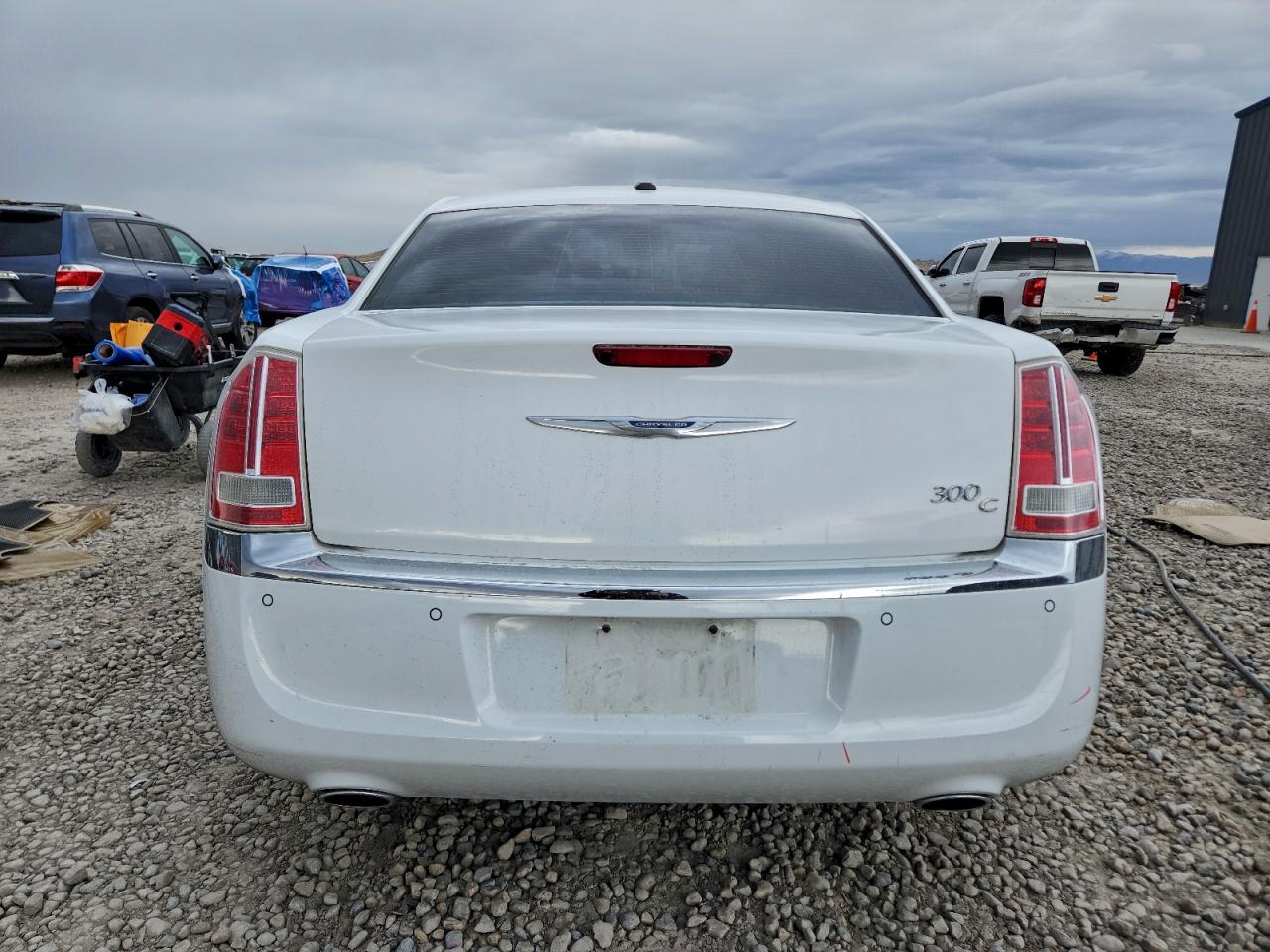 2011 CHRYSLER 300C photo 6