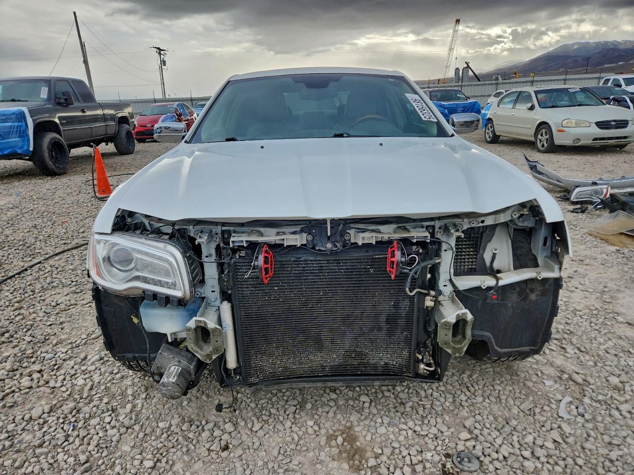 2011 CHRYSLER 300C photo 5