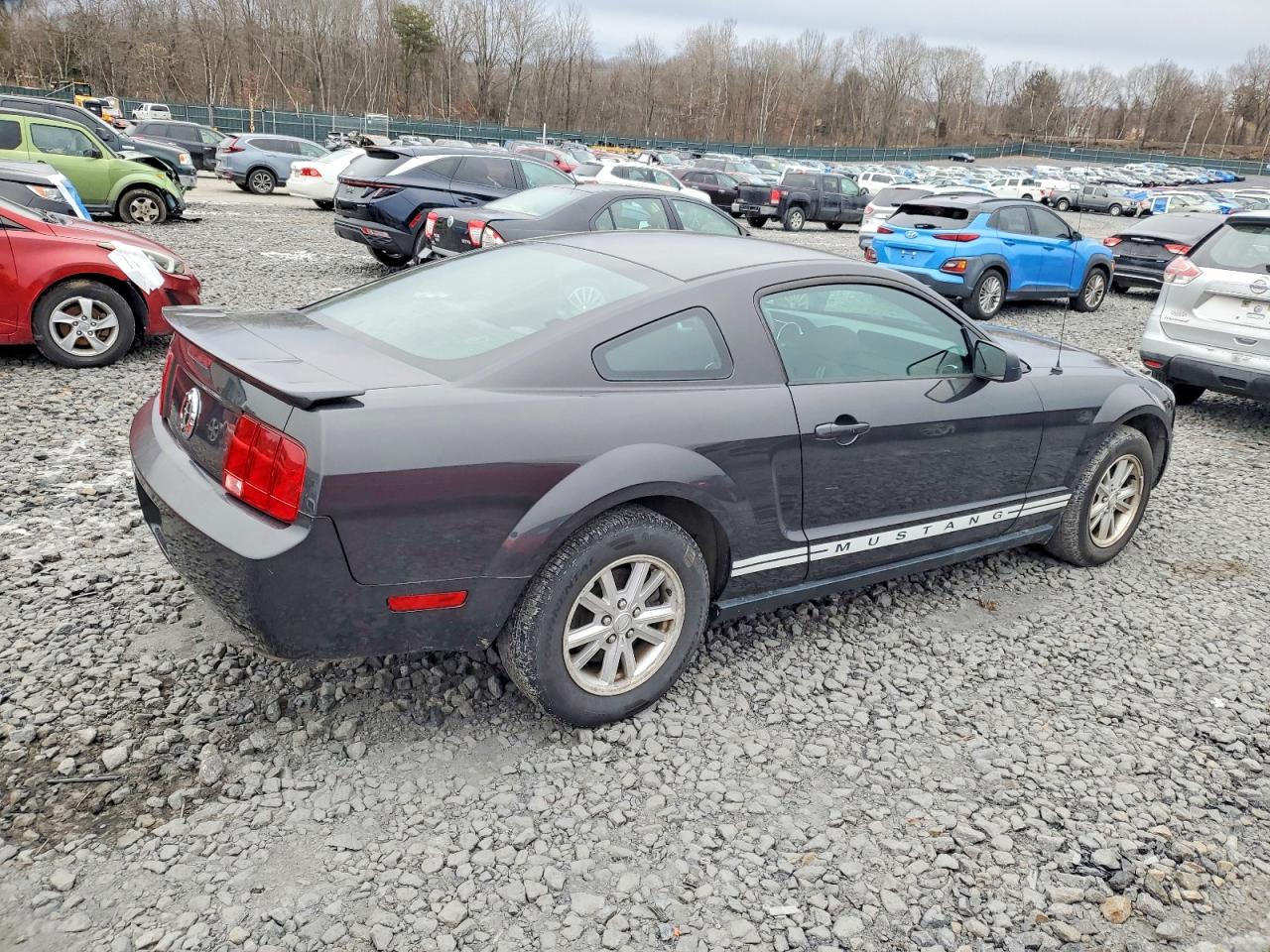 2008 FORD MUSTANG photo 3