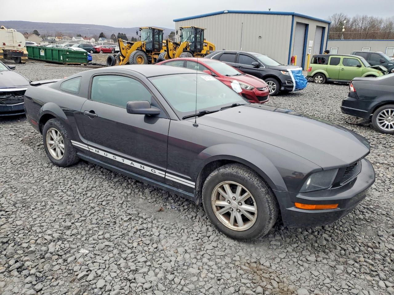 2008 FORD MUSTANG photo 4