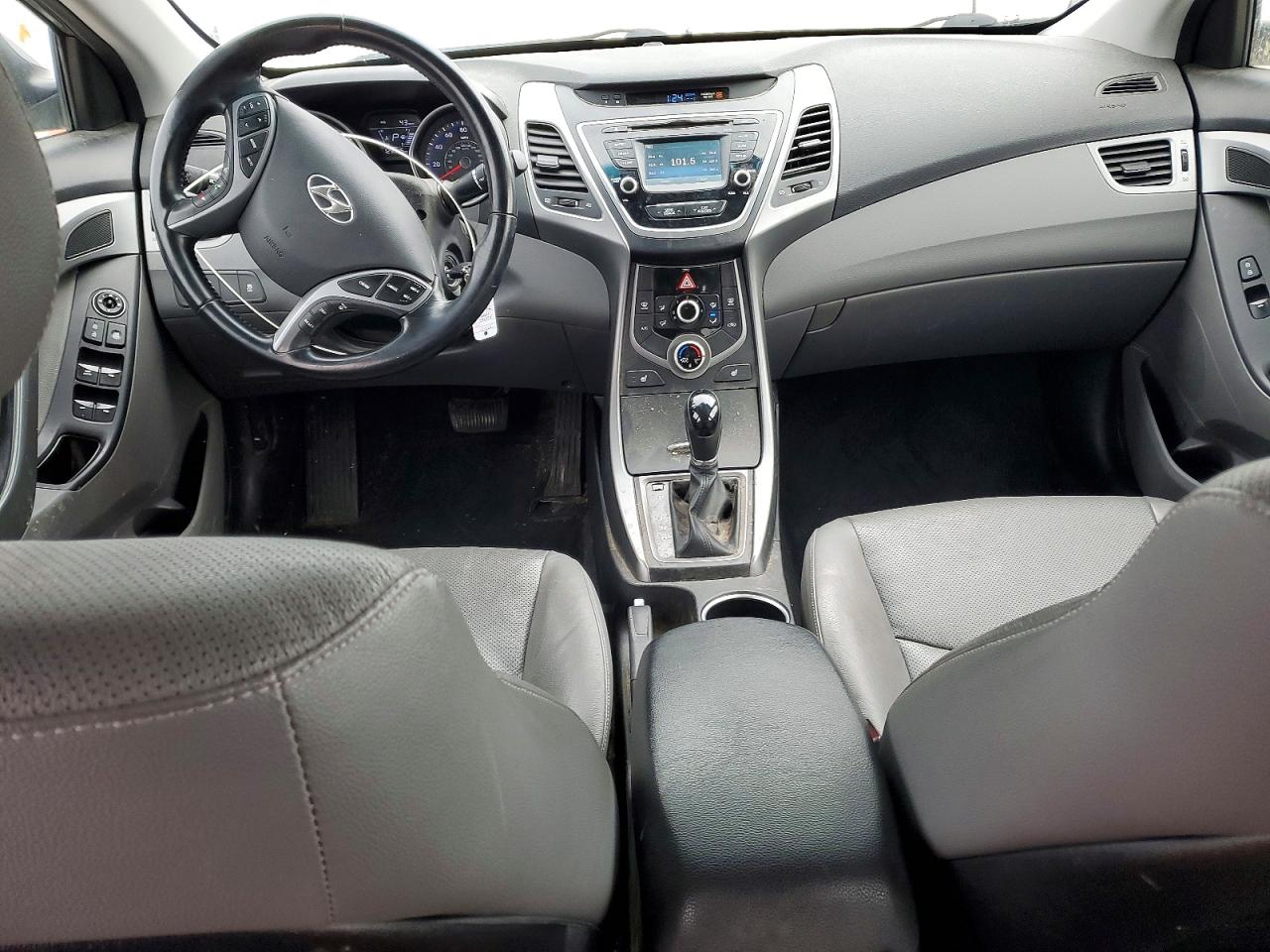 2015 HYUNDAI ELANTRA SE photo 8