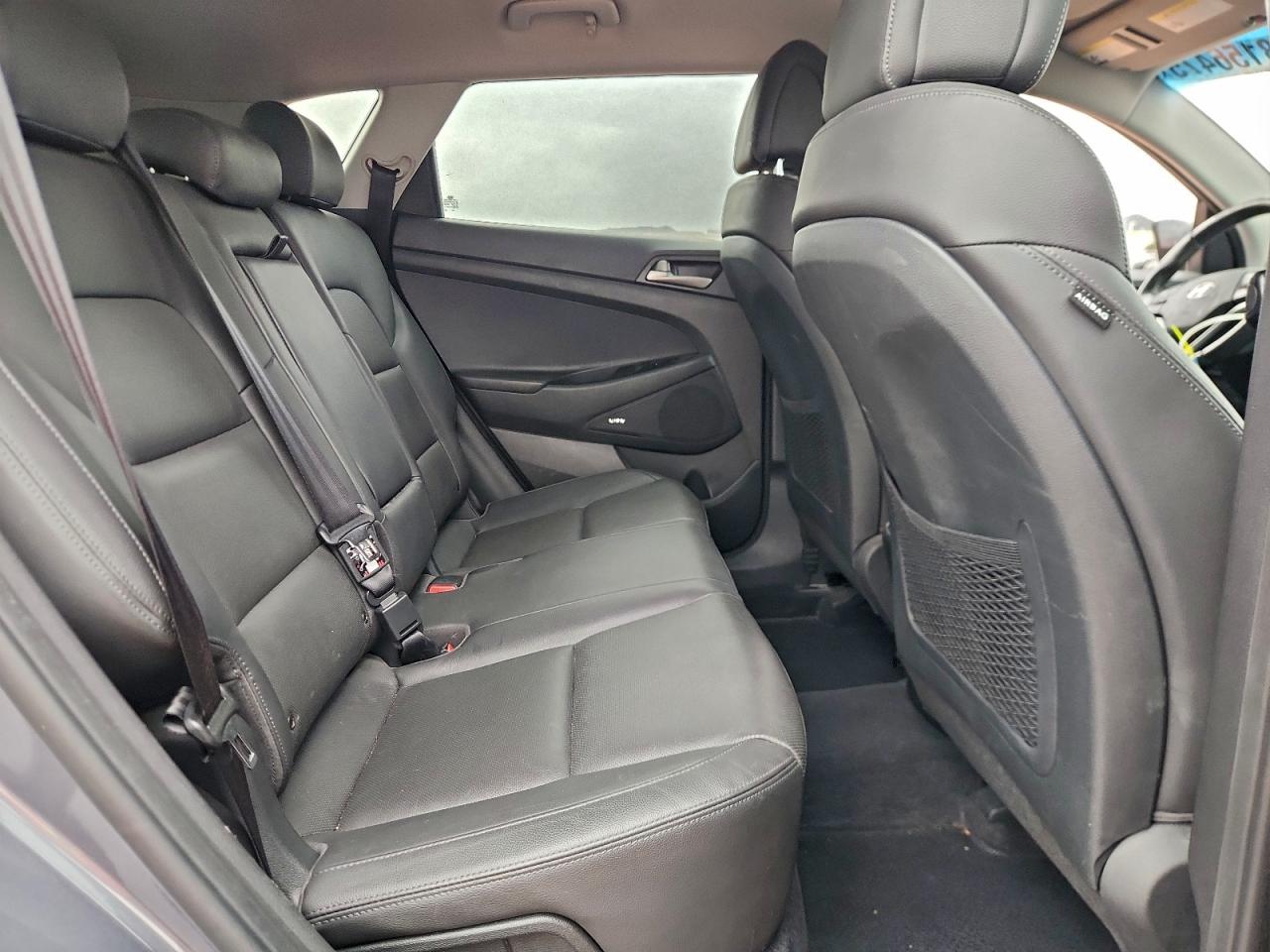 2018 HYUNDAI TUCSON VALUE photo 11