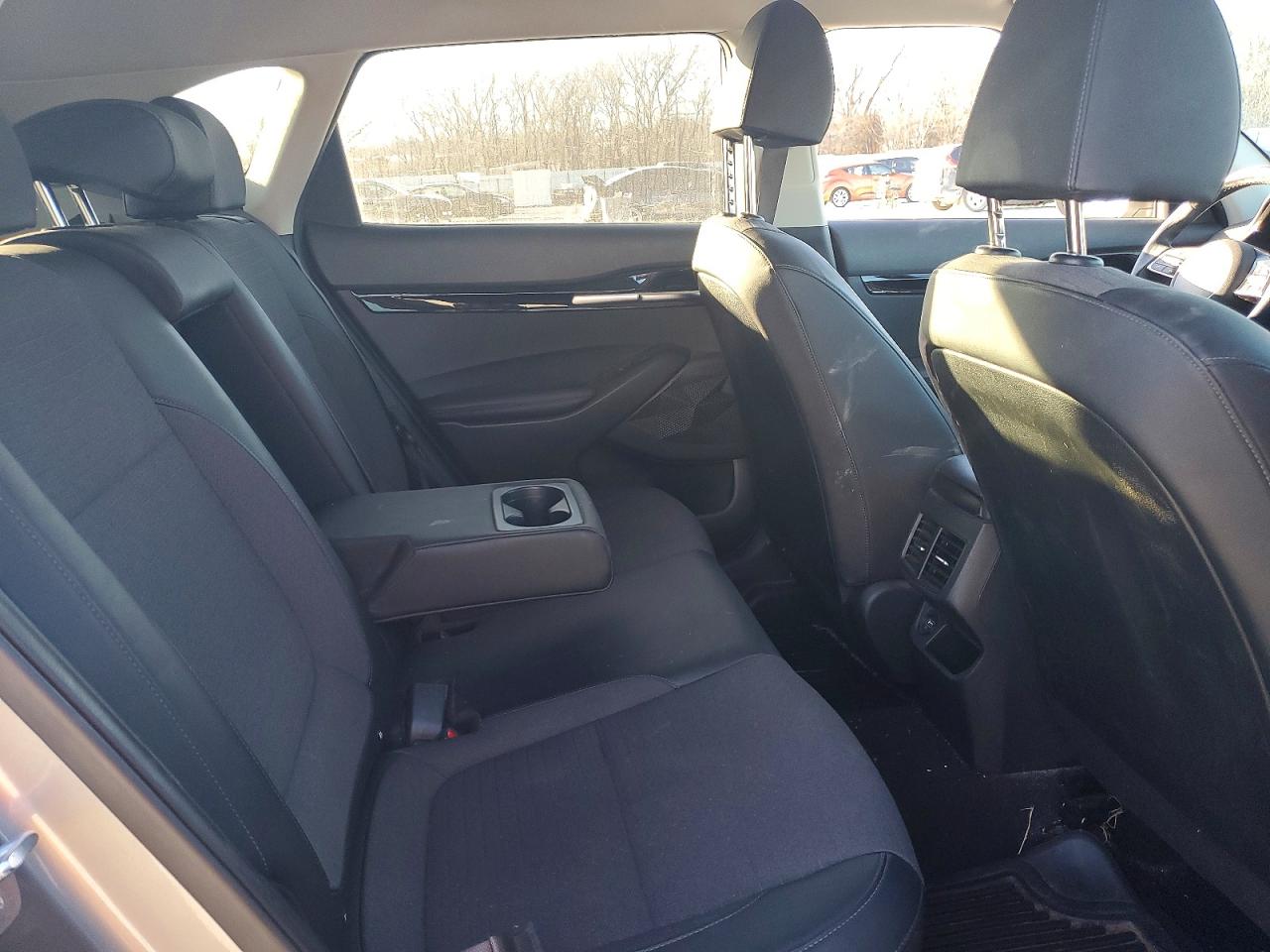 2023 KIA SELTOS S photo 11