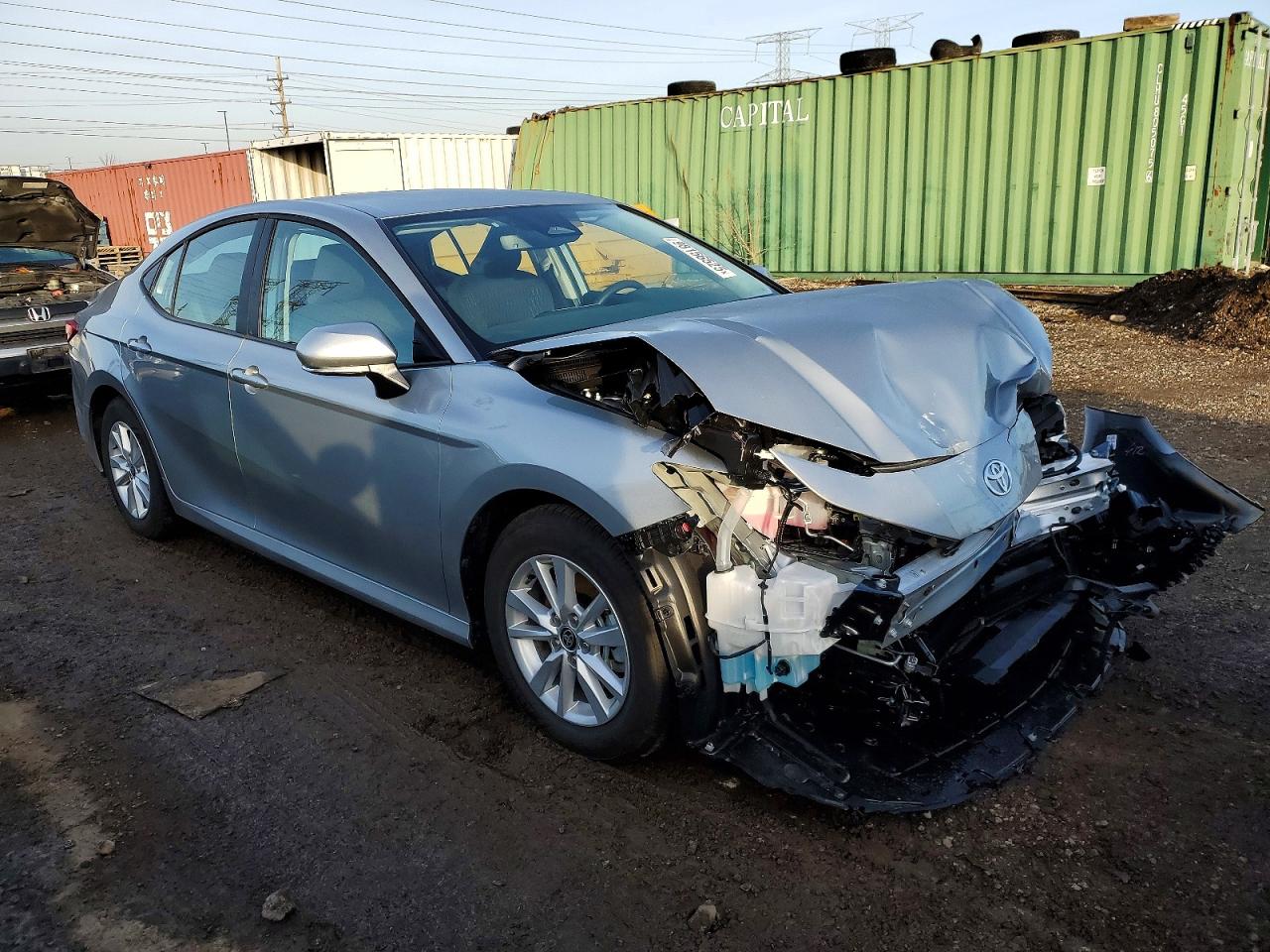 2025 TOYOTA CAMRY XSE photo 4