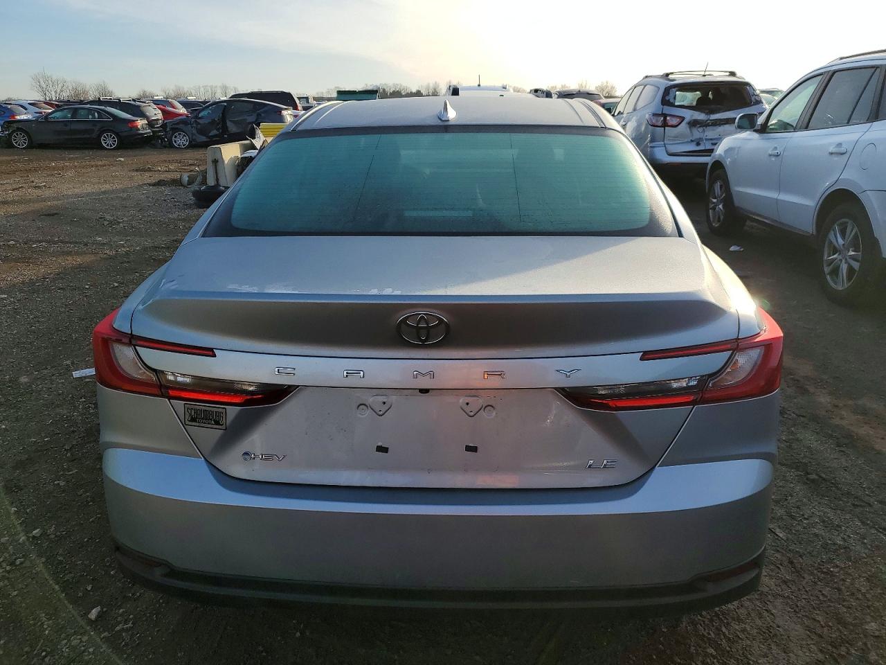 2025 TOYOTA CAMRY XSE photo 6