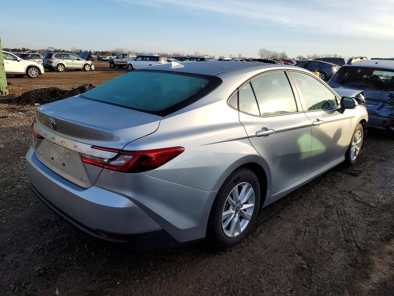 2025 TOYOTA CAMRY XSE photo 3