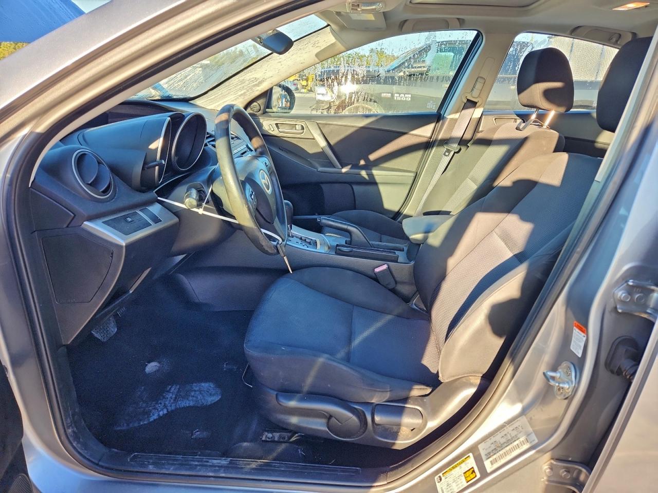 2010 MAZDA 3 I photo 7